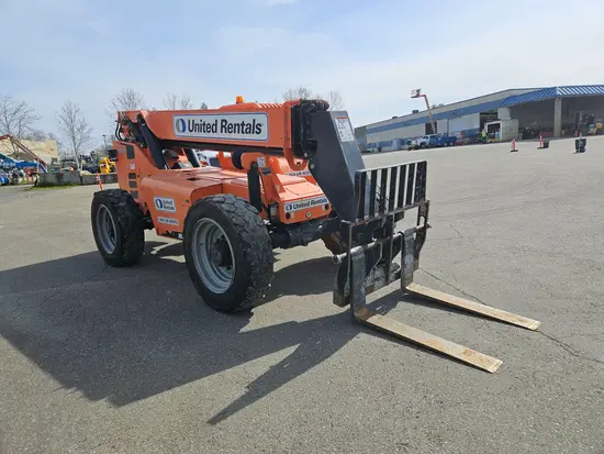 2016 SKYTRAK 8042 Forklift