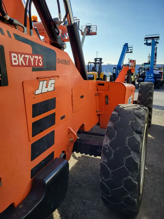 2016 SKYTRAK 6042 Forklift