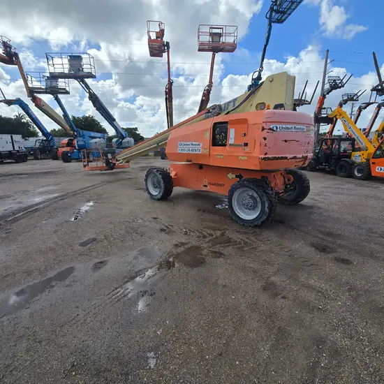 2016 JLG 800S Boom Lift