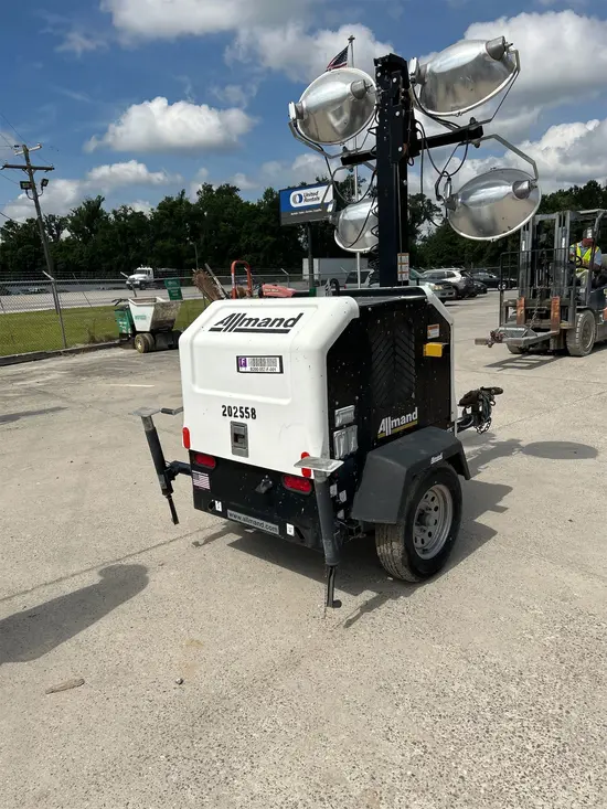 2018 Allmand NL5000 Towable Light Tower