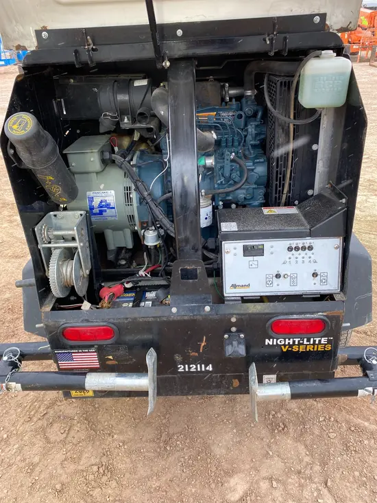 2018 Allmand NL-V Portable Work Light