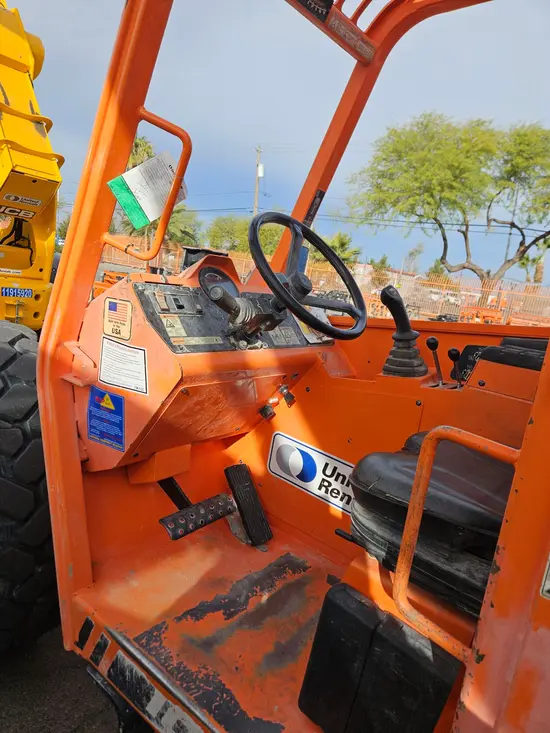2017 SKYTRAK 10054 Forklift