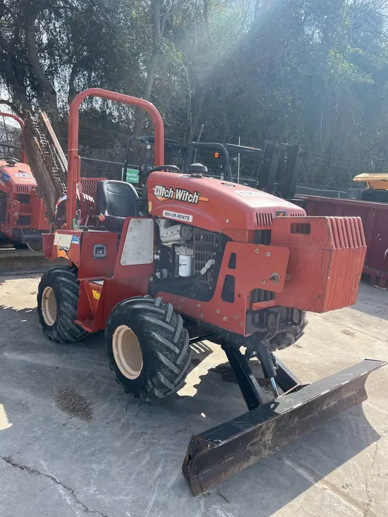2018 Ditch Witch RT45 Ride-On Trencher