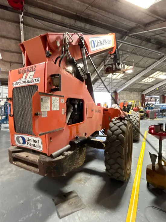 2016 SKYTRAK 8042 Forklift