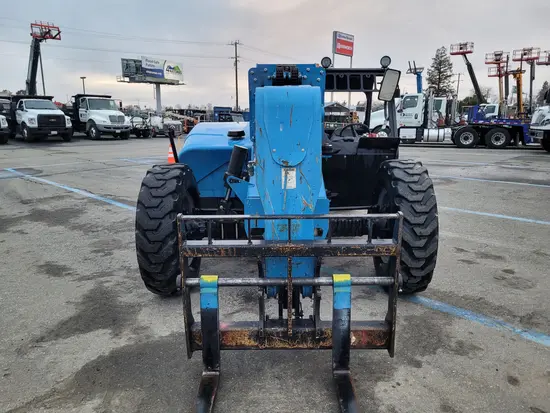 2014 Genie GTH-844 Forklift