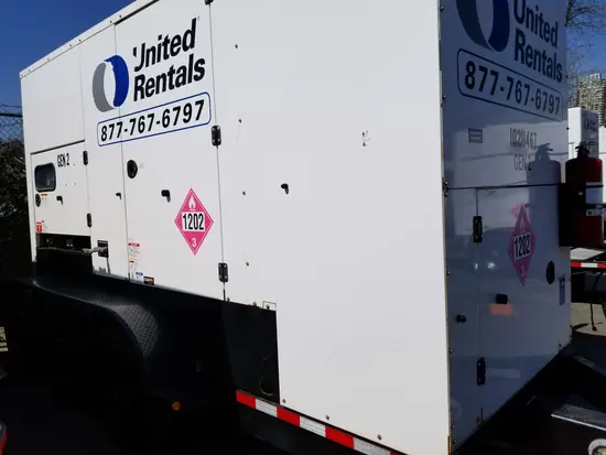 2013 Cummins C300 600V Diesel Generator