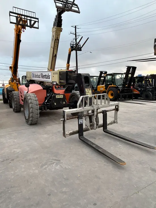 2014 JLG G6-42A Forklift