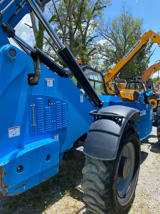 2016 Genie GTH-1056 Forklift