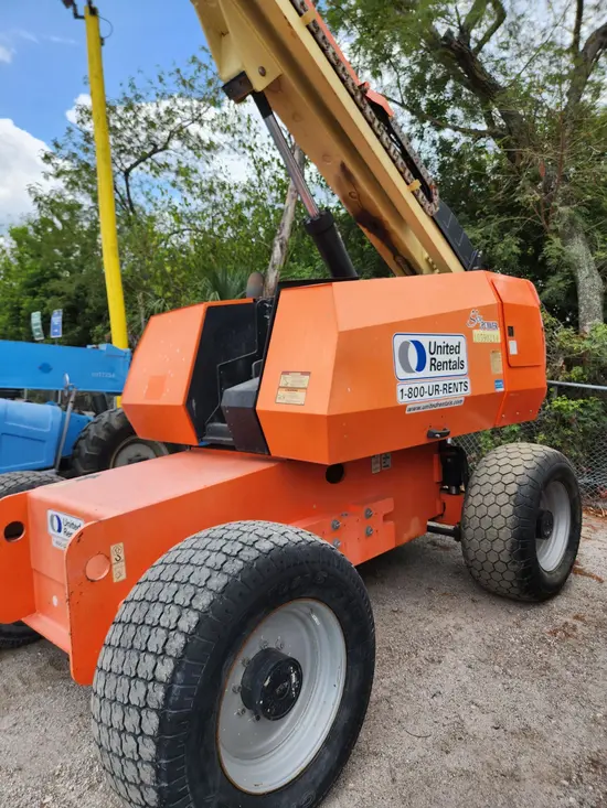 2017 JLG 600S Boom Lift