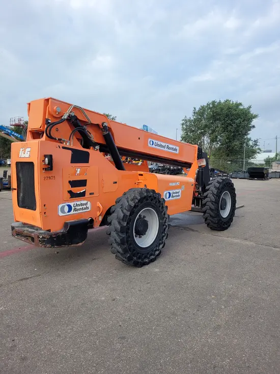 2015 SKYTRAK 6042 Forklift