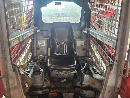 2017 Takeuchi TL10V2-R Track Loader