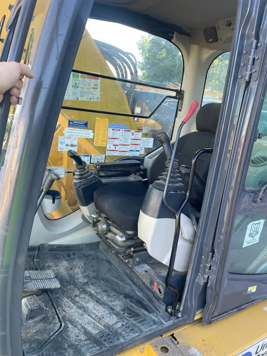 2018 Kobelco SK230SR-5 Excavator
