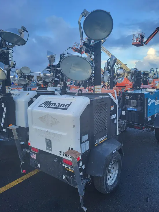 2018 Allmand NL-V Portable Work Light