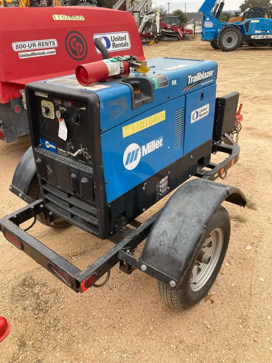 2019 Miller Welders TRAILBLAZER325D Welder
