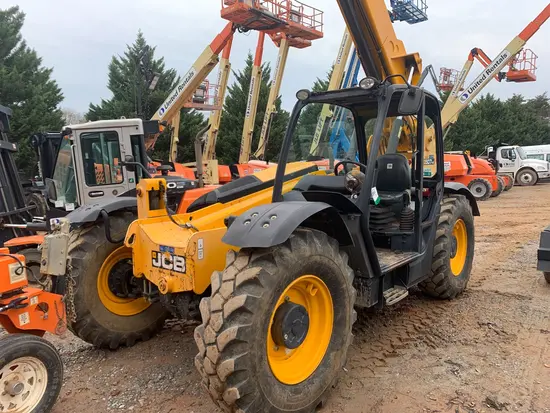 2015 JCB 507-42 Forklift