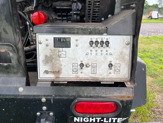 2018 Allmand NIGHT LIGHT V Towable Light Tower
