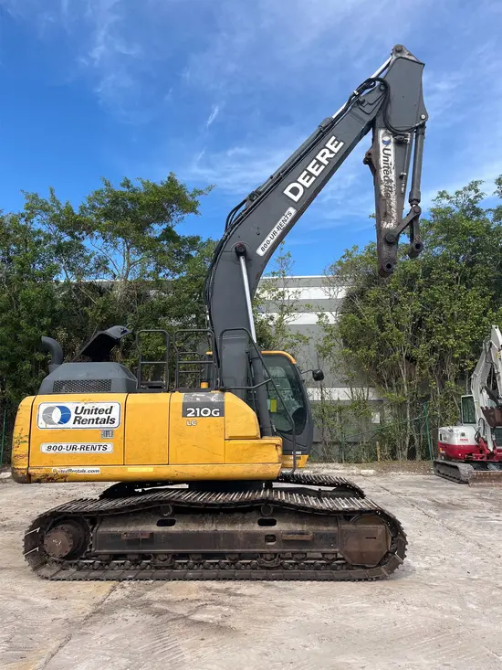 2019 John Deere 210G LC Excavator