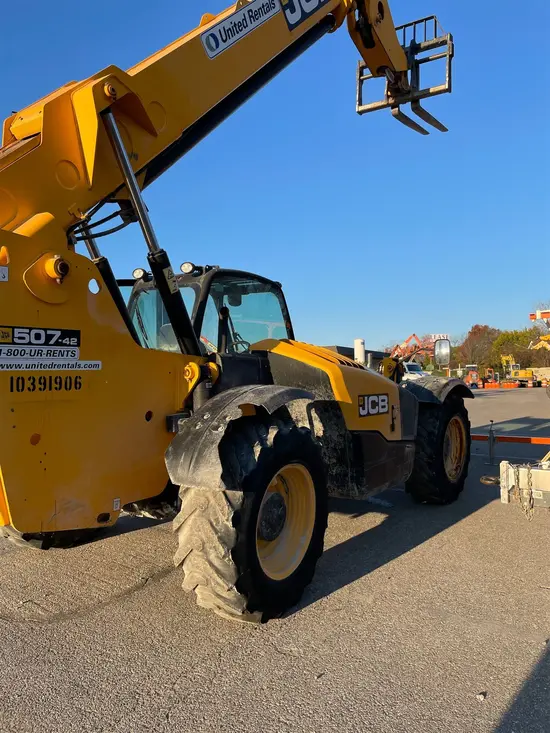 2015 JCB 507-42 Forklift