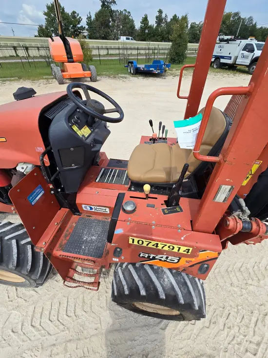 2018 Ditch Witch RT45 Ride-On Trencher