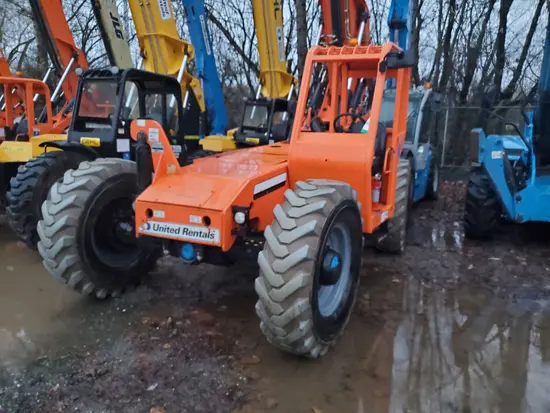 2015 SKYTRAK 6042 Forklift