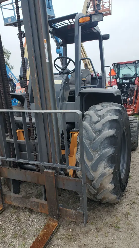 2018 Case 586H Forklift