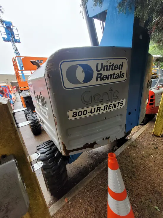 2014 Genie S-45 Boom Lift