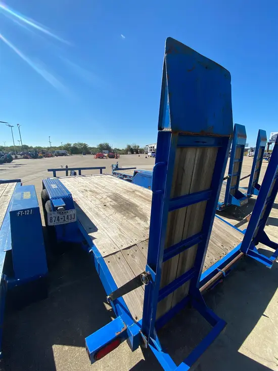 2017 Anderson Trailers LH7166TL