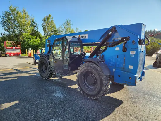 2016 Genie GTH-1056 Forklift