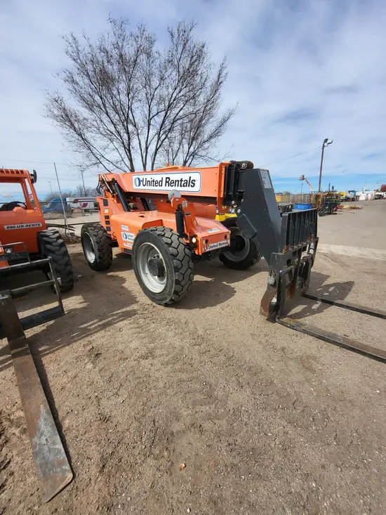 2016 SKYTRAK 6042 Forklift