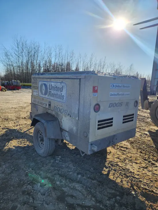 2021 Doosan P425/HP375WCU Air Compressor