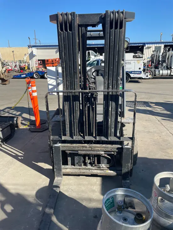 2014 Toyota 8FGU30 Warehouse Forklift