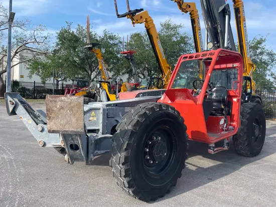 2016 Skyjack SJ1056THS Forklift