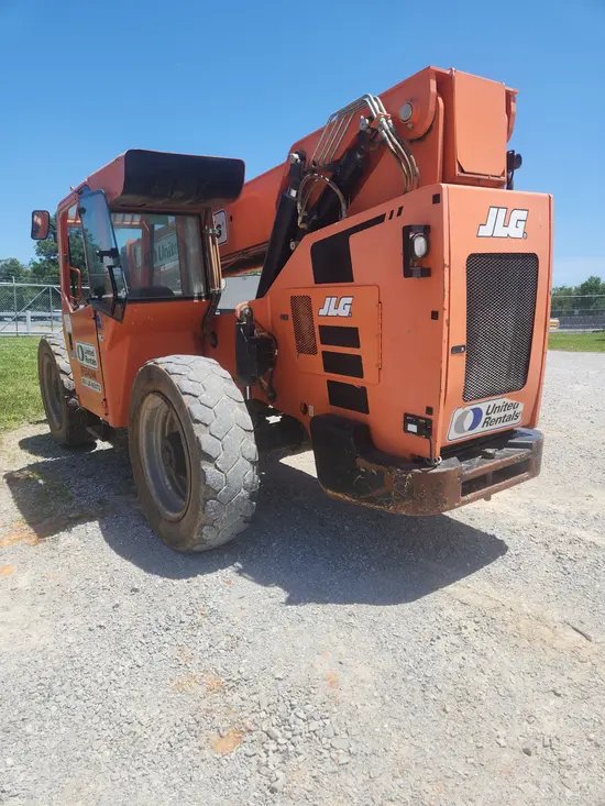 2016 SKYTRAK 8042 Forklift