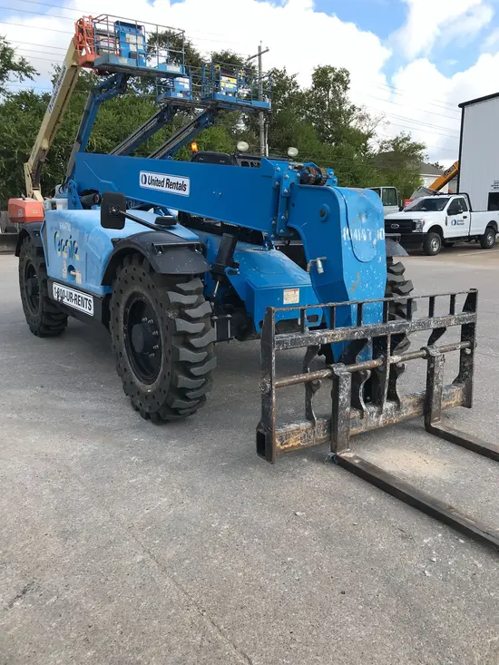 2015 Genie GTH-844 Forklift