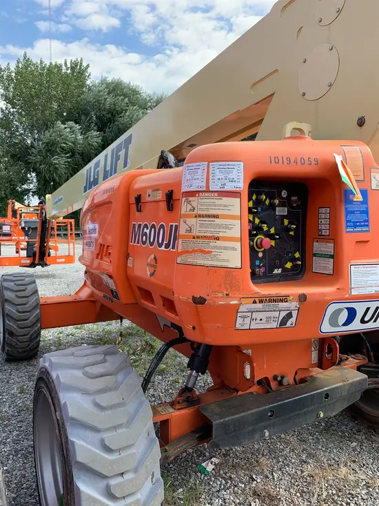 2013 JLG M600JP Boom Lift