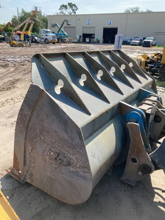 2018 Case 84496736 Bucket Attachment