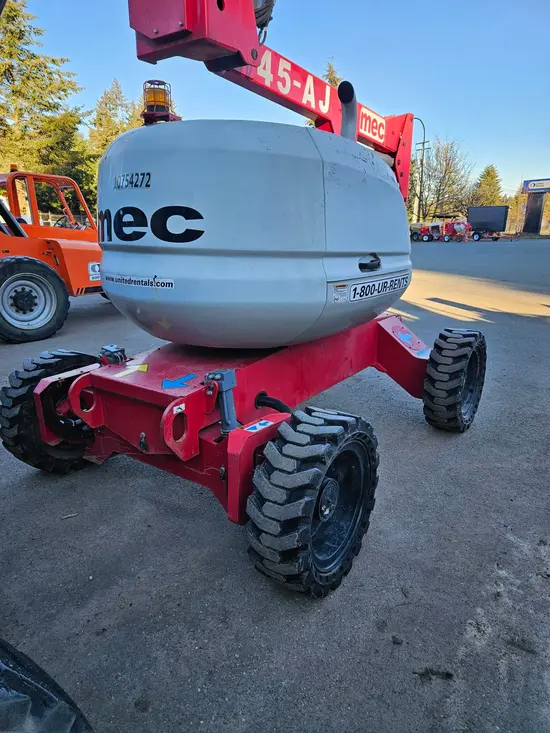 2018 MEC 45AJ-D Articulating Boom Lift