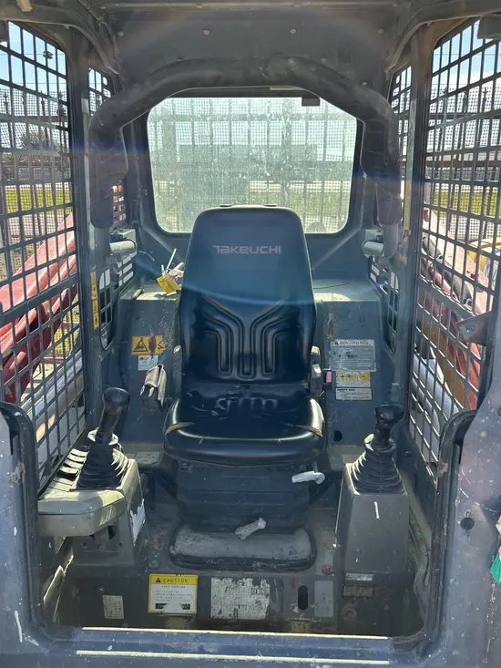 2016 Takeuchi TL12R Track Loader