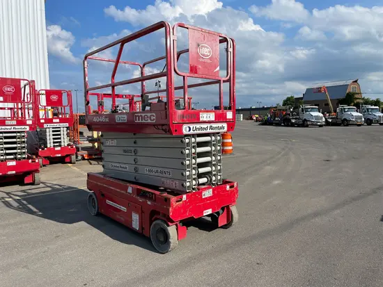 2017 MEC 4046SE Scissor Lift