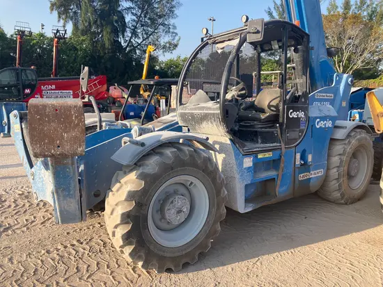 2016 Genie GTH-1256 Forklift