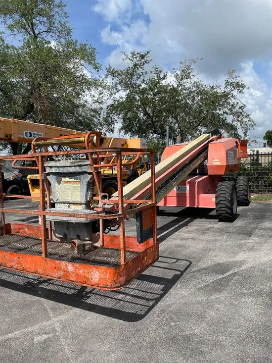 2017 JLG 600S Boom Lift