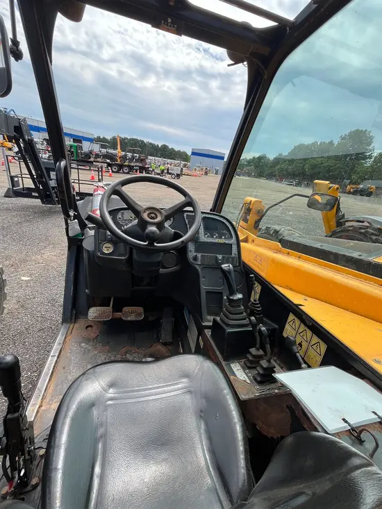 2015 JCB 507-42 Forklift