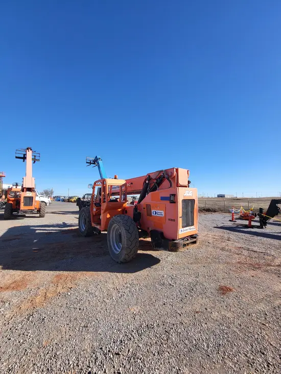 2016 SKYTRAK 10054 Forklift