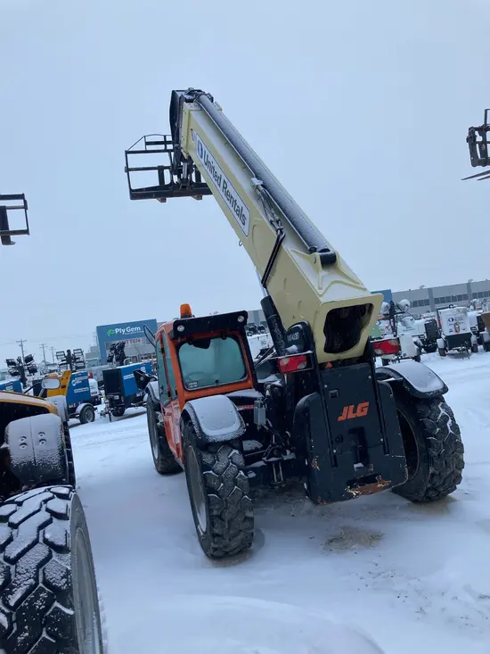 2018 JLG 1055 Forklift