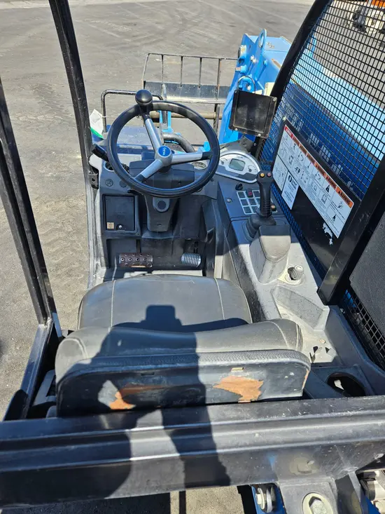2017 Genie GTH-5519 Forklift