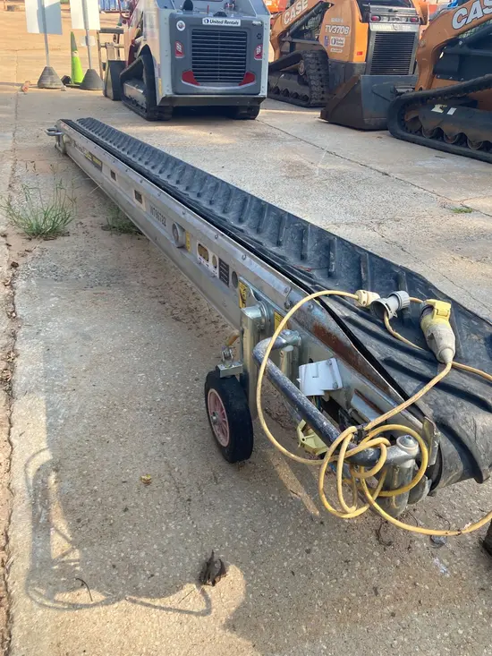 2018 LINKIT LKS300-5.5 Material Lift