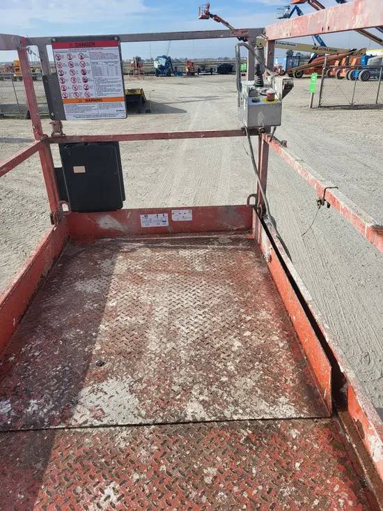 2017 Skyjack SJIII4632 Scissor Lift