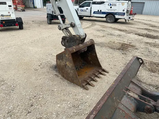 2017 Takeuchi TB280FR Excavator