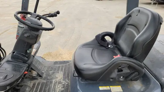 2017 Toyota 8FDU25 Warehouse Forklift