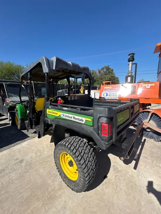 2022 John Deere XUV855M S4 Utility Vehicle
